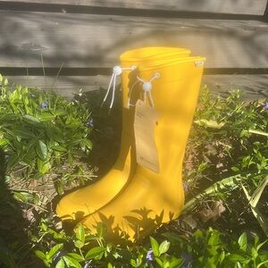Tretorn Yellow Rainboots